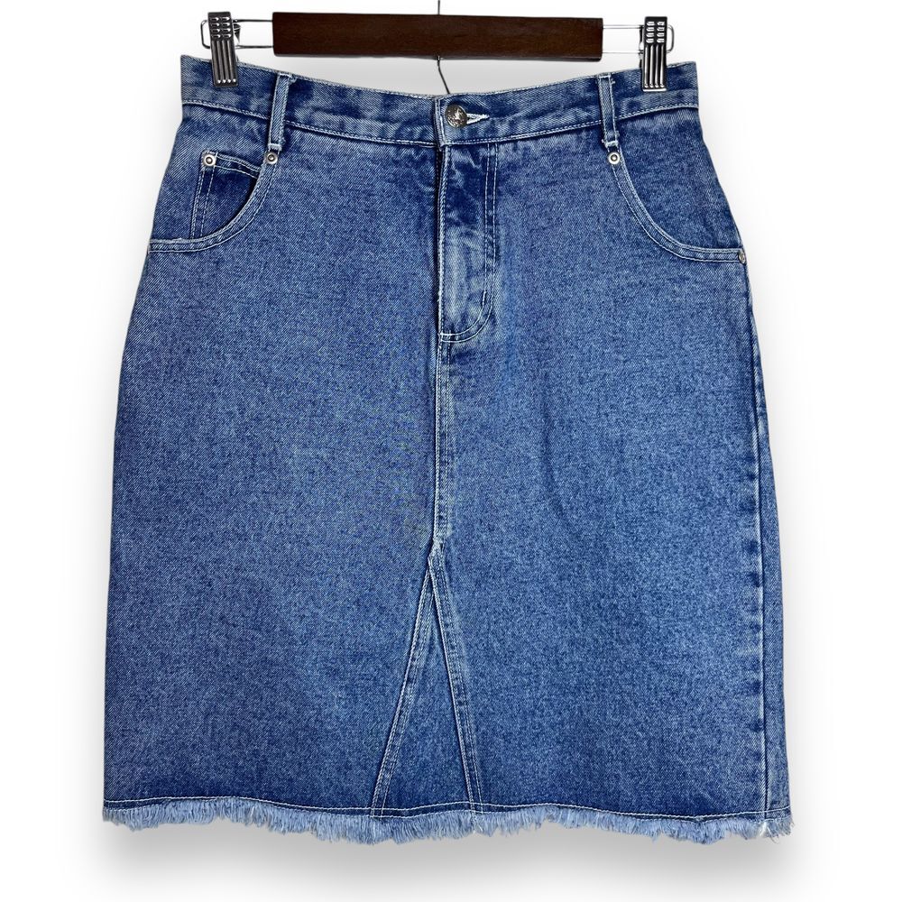 Real Comfort Authentic Wear Vintage Denim Knee Length Skirt Women's Size 4